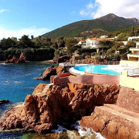 Charmant 2 Pieces Au Coeur Une Unique! Holiday home Saint-Raphael (Var)
